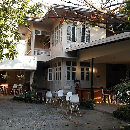 Coc Guest House & Hostel Чиангмай Екстериор снимка