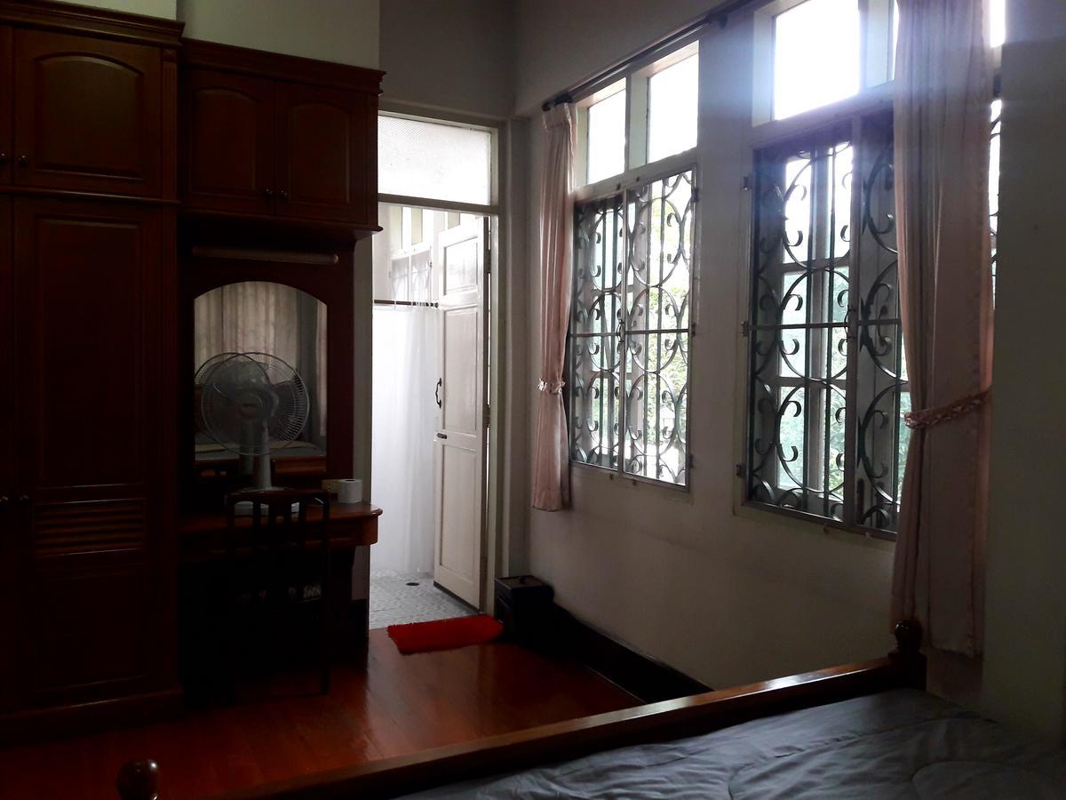 Coc Guest House & Hostel Чиангмай Екстериор снимка
